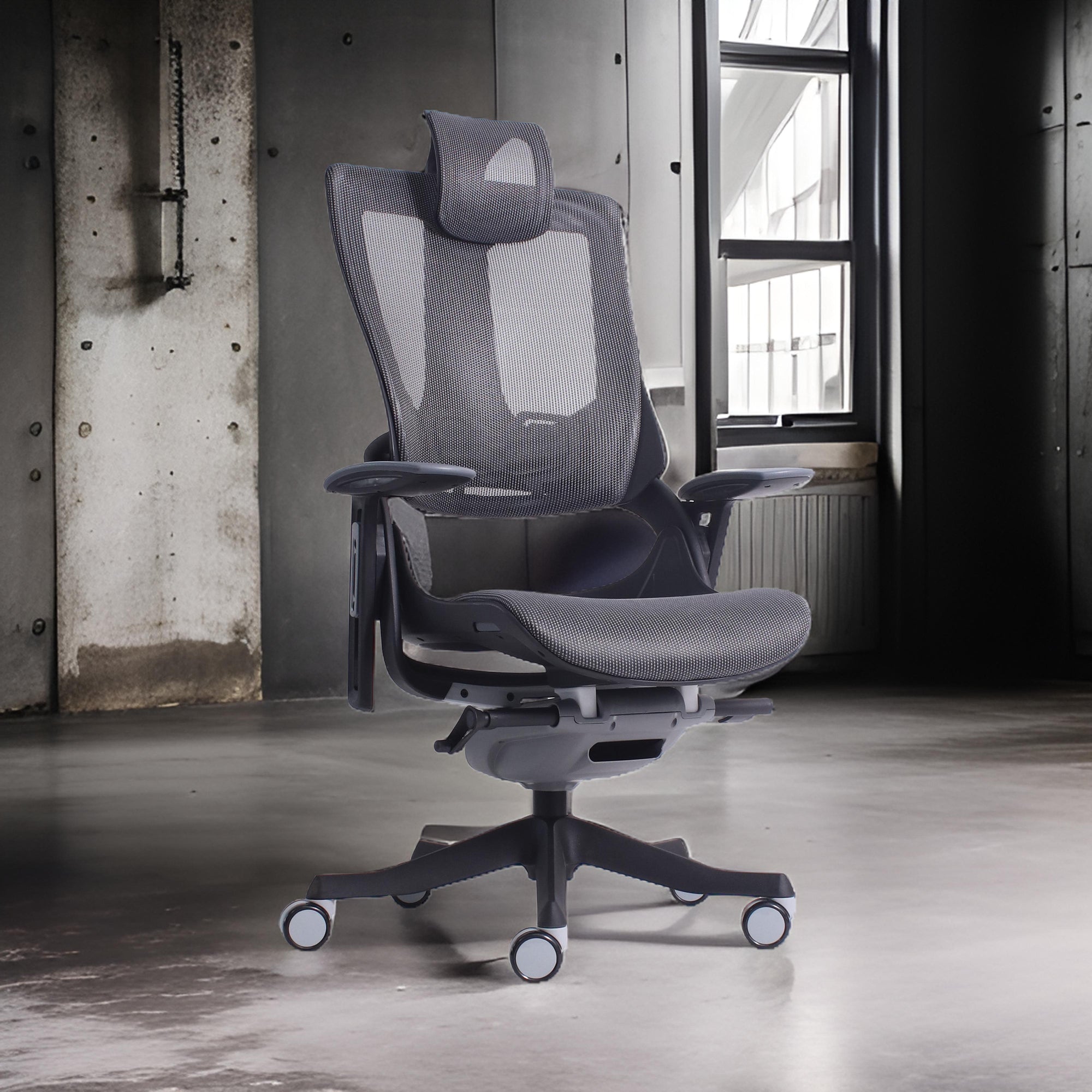 KARDASHIAN CON CABECERA NEGRO