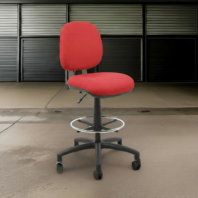 Silla Hood Medio Cashier Cromado - Tela Rojo Frente